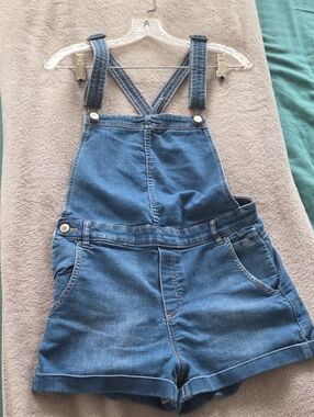 H&M Light Blue Denim Short Overalls